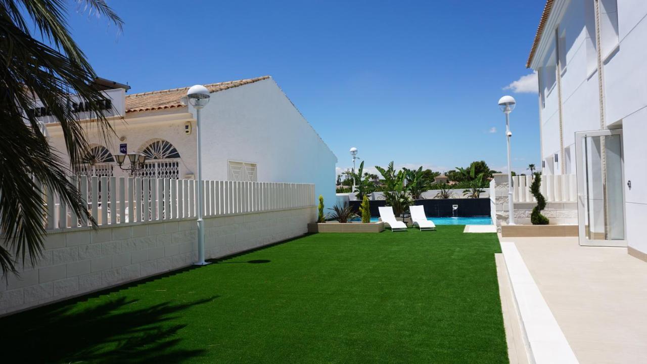 Apartamentos La Laguna I Luxury Apartments Guardamar del Segura Exterior foto